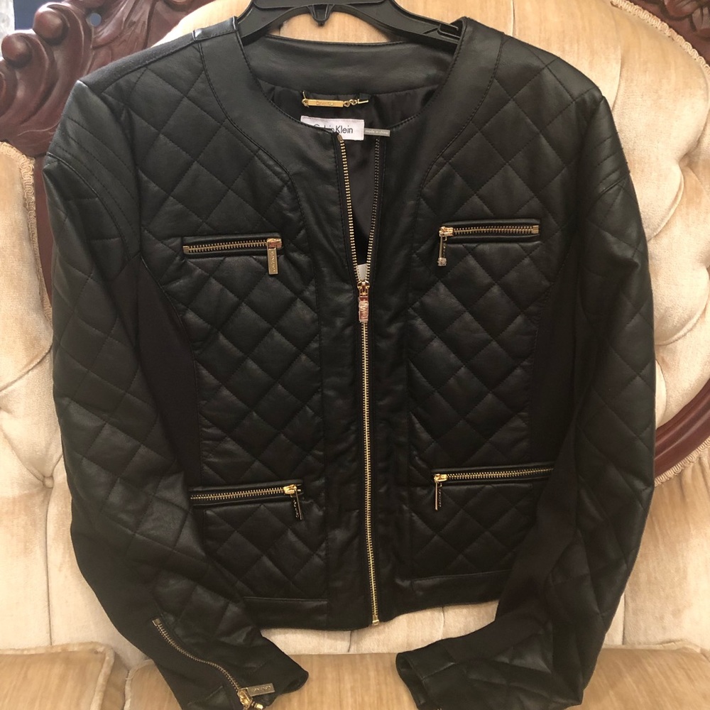 NWT!!!! Calvin Klein Women’s Jacket!!! 💗